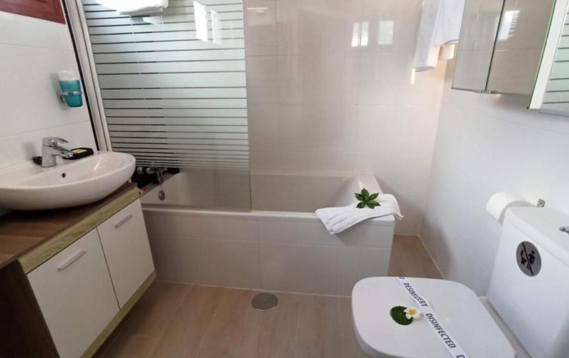 Birdcage Gay Men Resort and Lifestyle Hotel