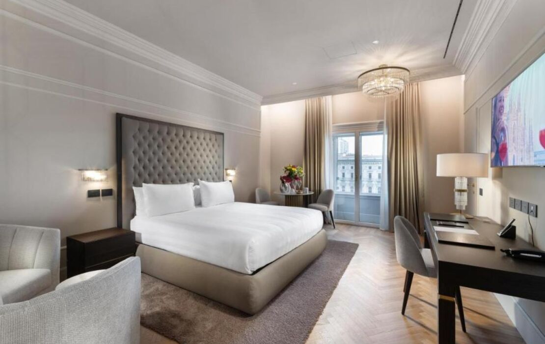 The Glamore Milano Duomo