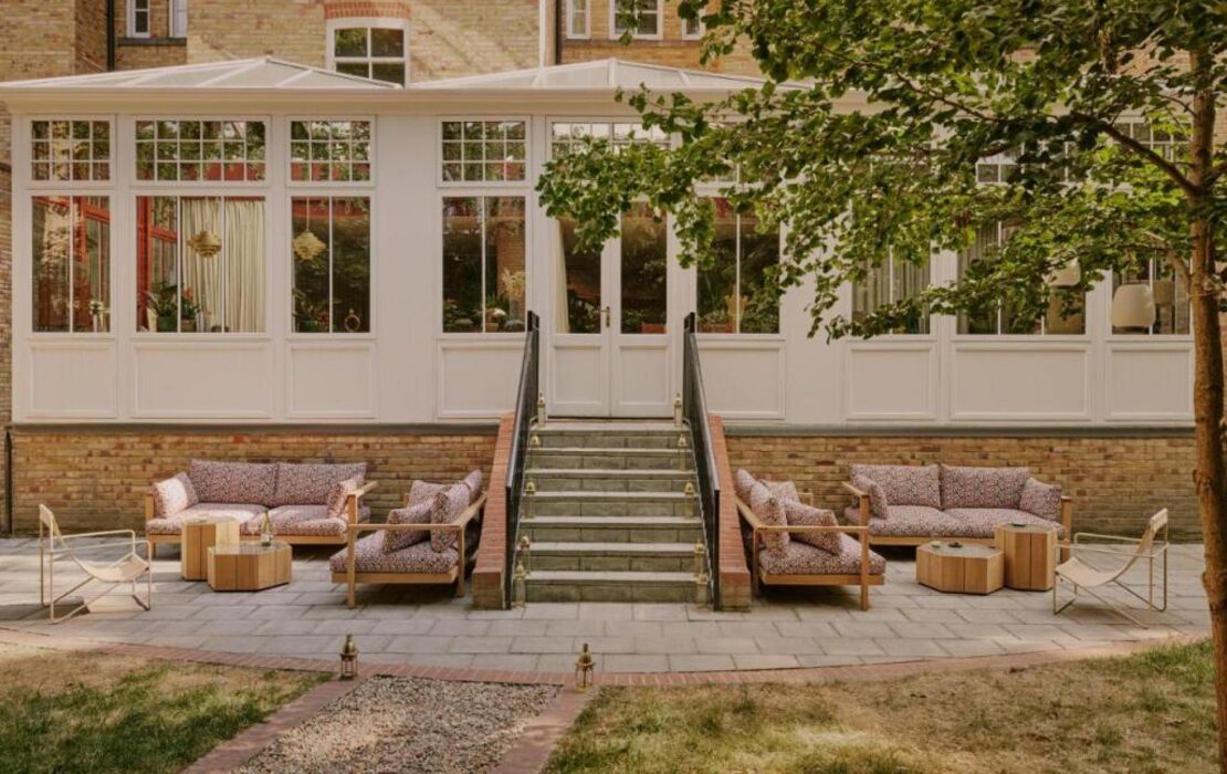 Ember Locke Kensington