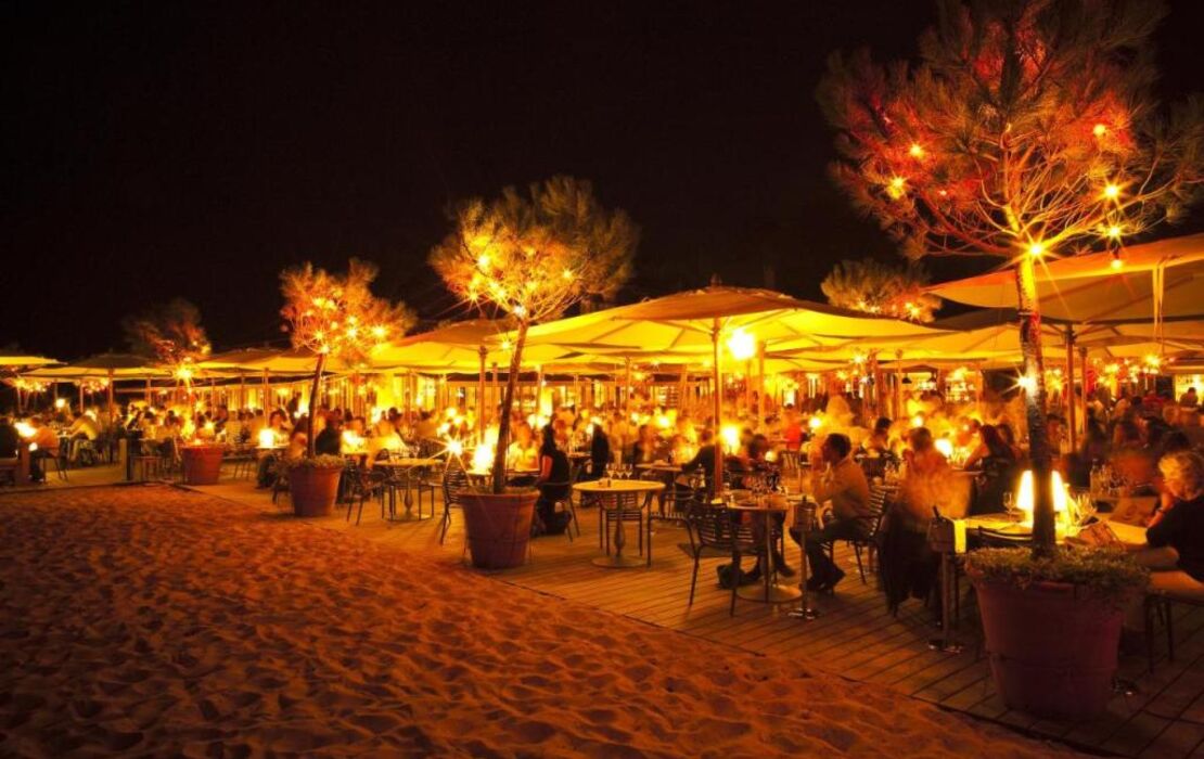 Hotel La Co(o)rniche