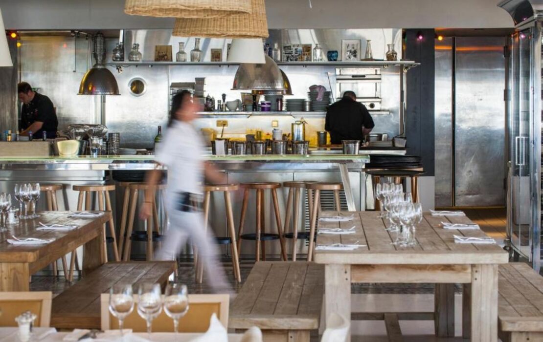 Hotel La Co(o)rniche