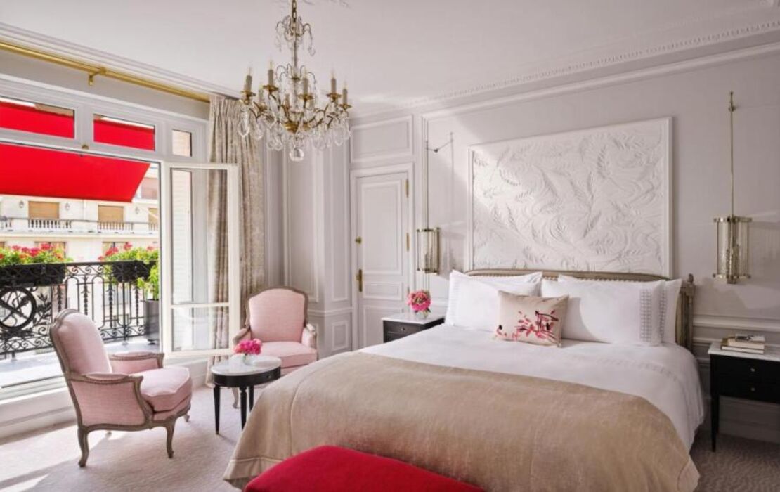 Hôtel Plaza Athénée - Dorchester Collection