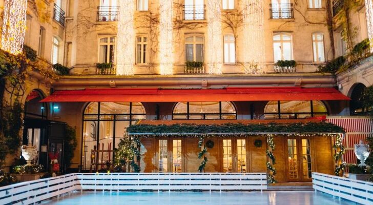 Hôtel Plaza Athénée - Dorchester Collection