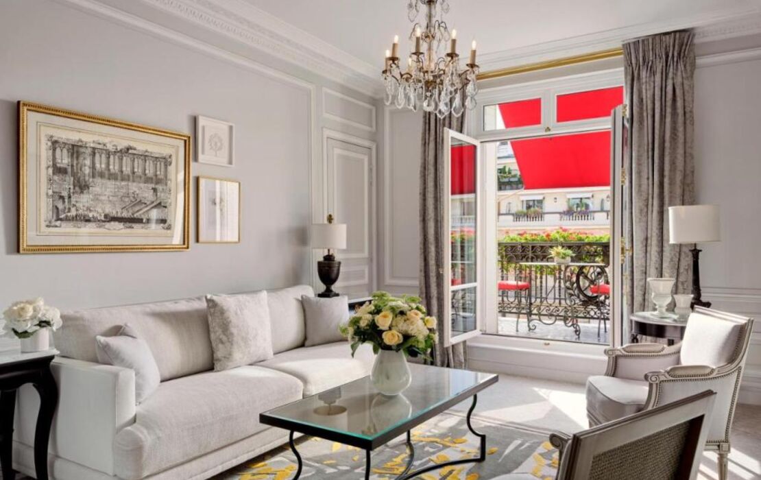 Hôtel Plaza Athénée - Dorchester Collection