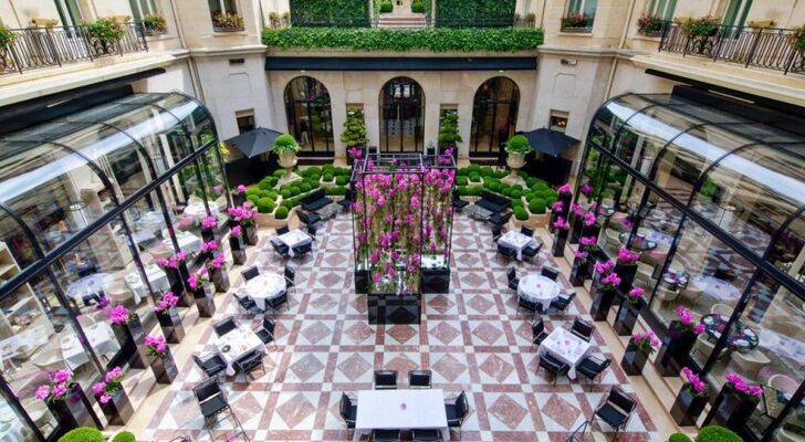 Four Seasons Hotel George V Paris
