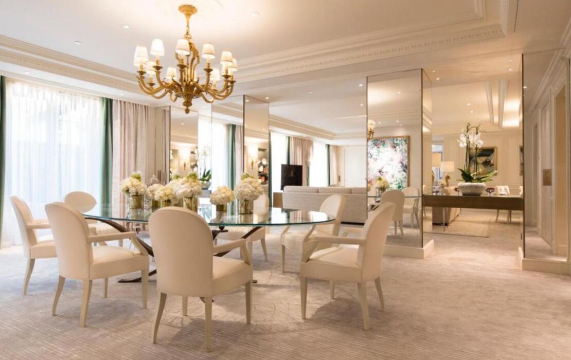 Four Seasons Hotel George V Paris