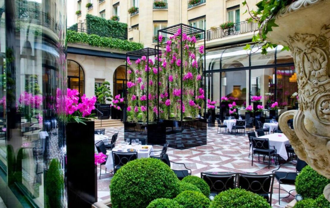 Four Seasons Hotel George V Paris