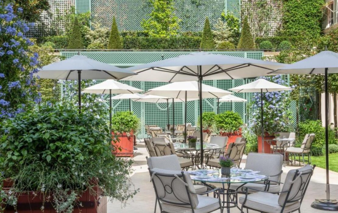 Le Bristol Paris, Oetker Hotels