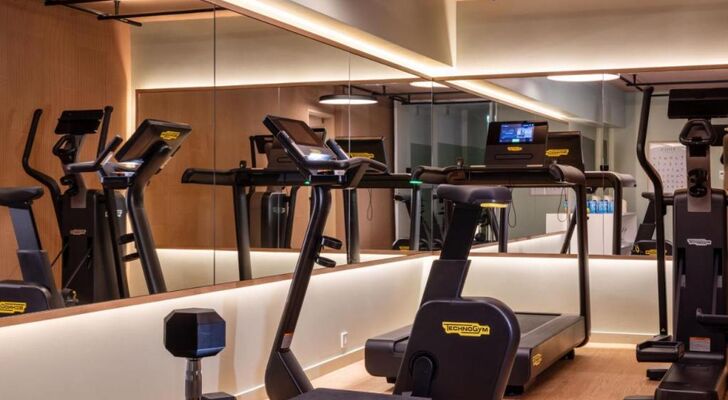 Hôtel De Sers Champs Elysées Paris