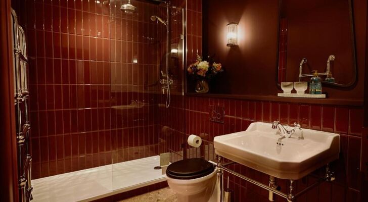 House of Gods Canary Wharf