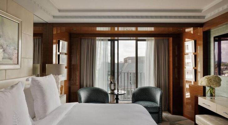 Four Seasons Hotel London at Park Lane
