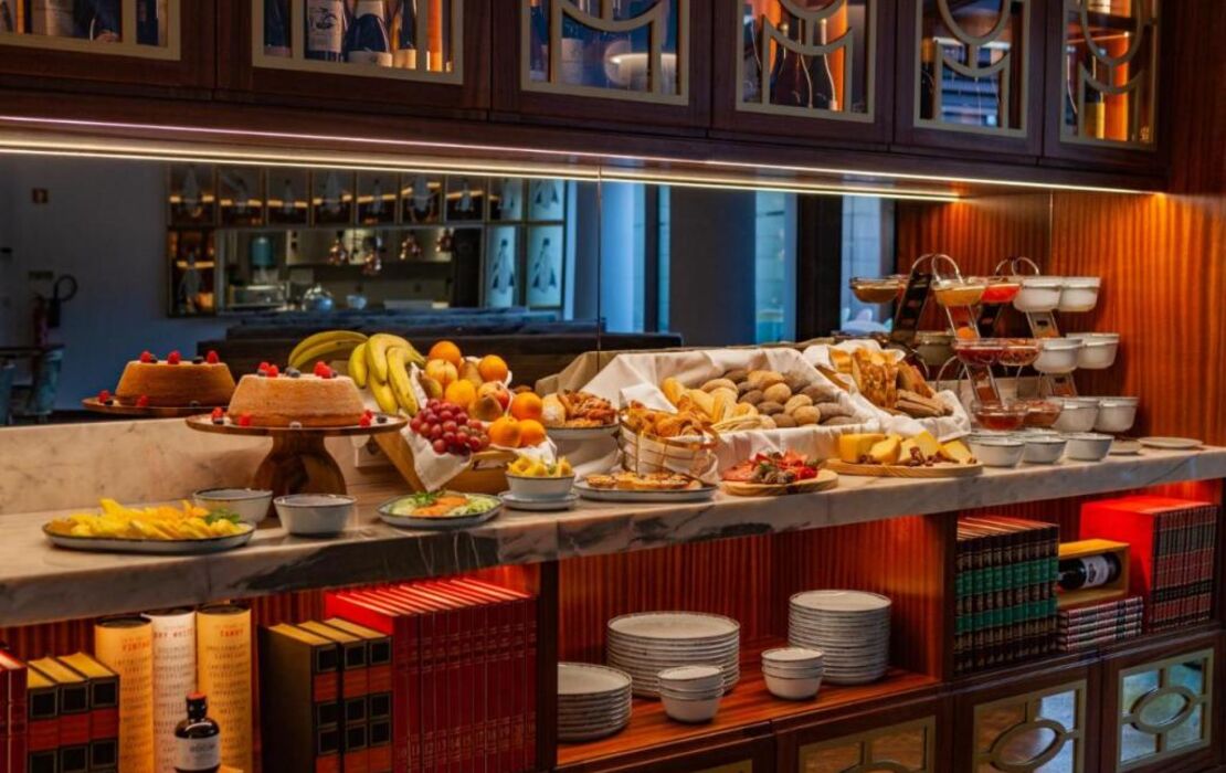 Wine & Books Lisboa Hotel