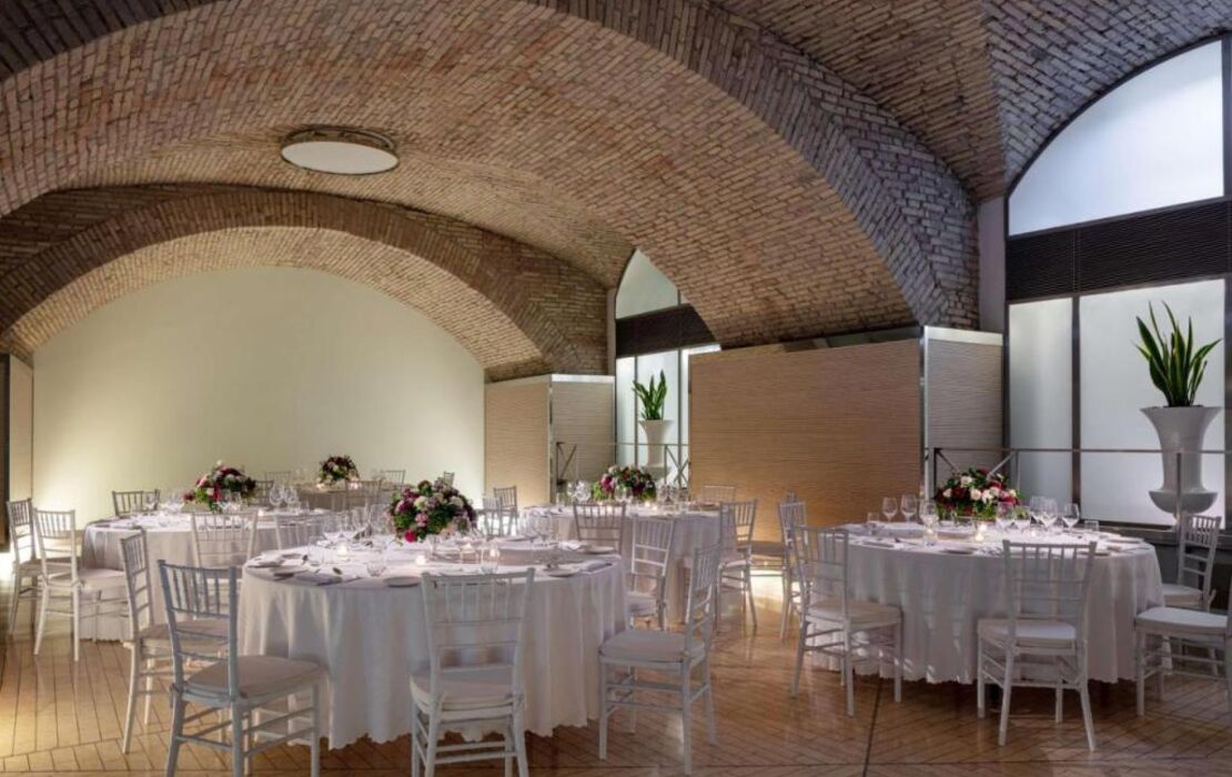 Anantara Palazzo Naiadi Rome Hotel - A Leading Hotel of the World