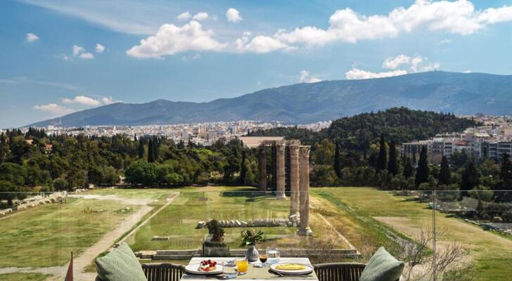 Anthology of Athens, The Leading Hotels of the World