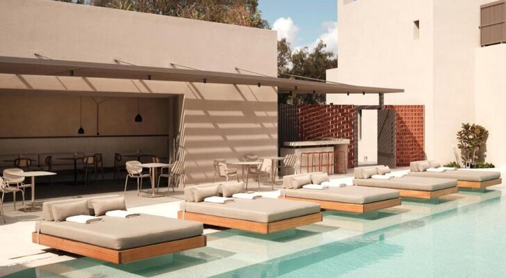 Enarma Suites & Spa Wellness Retreat