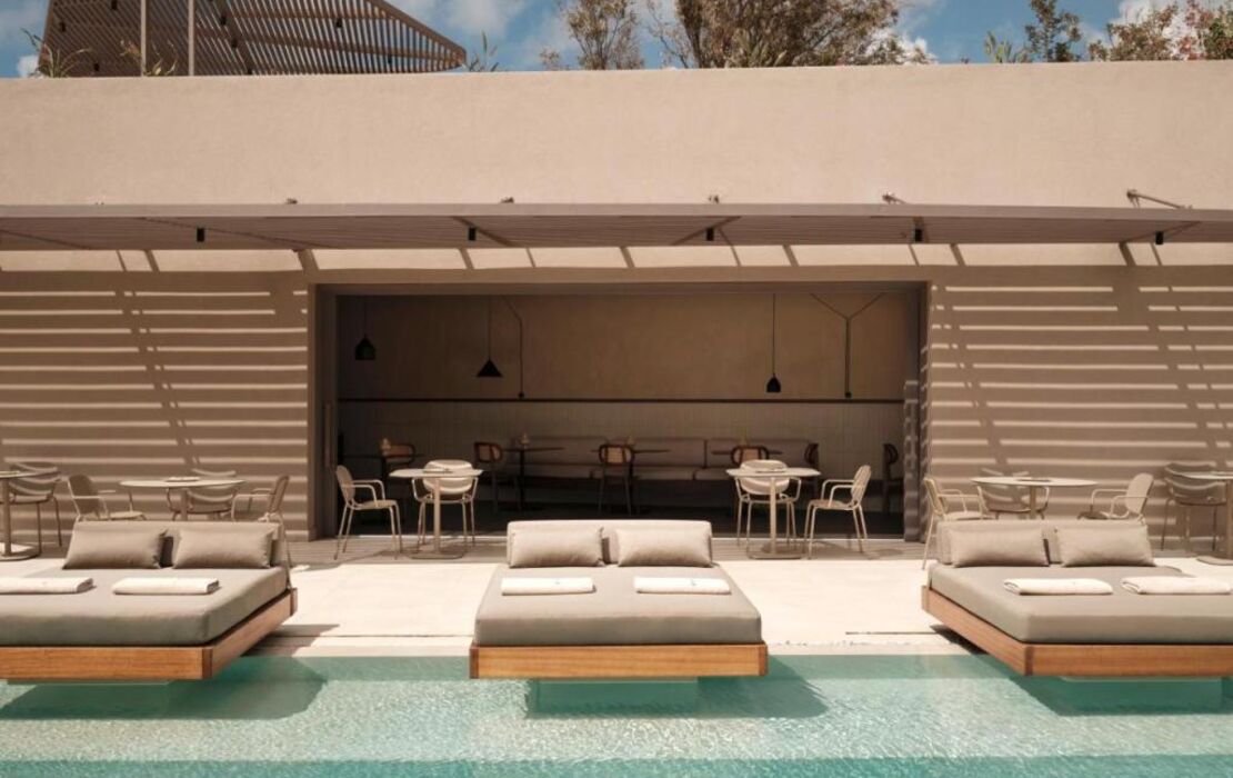 Enarma Suites & Spa Wellness Retreat