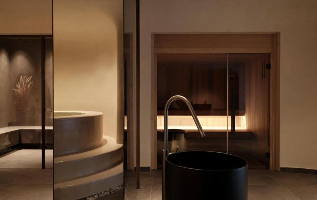 Enarma Suites & Spa Wellness Retreat