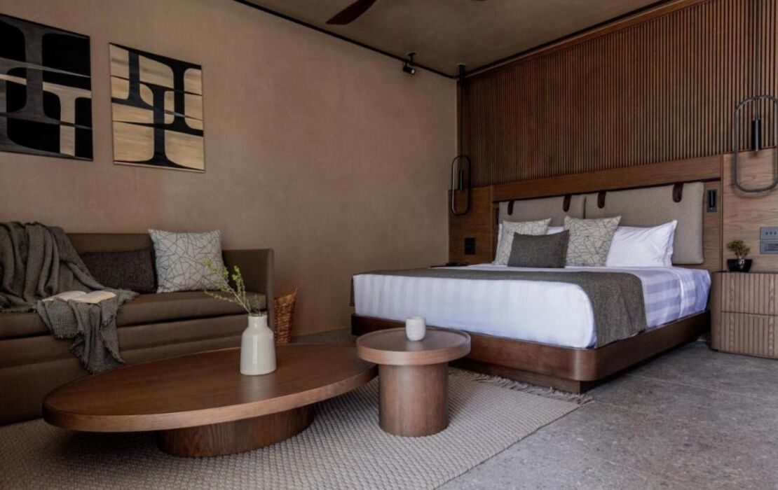 Pnoe Breathing Life - Adults Only