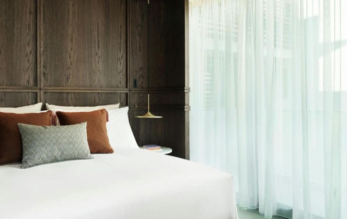 MonAsty, Thessaloniki, Autograph Collection