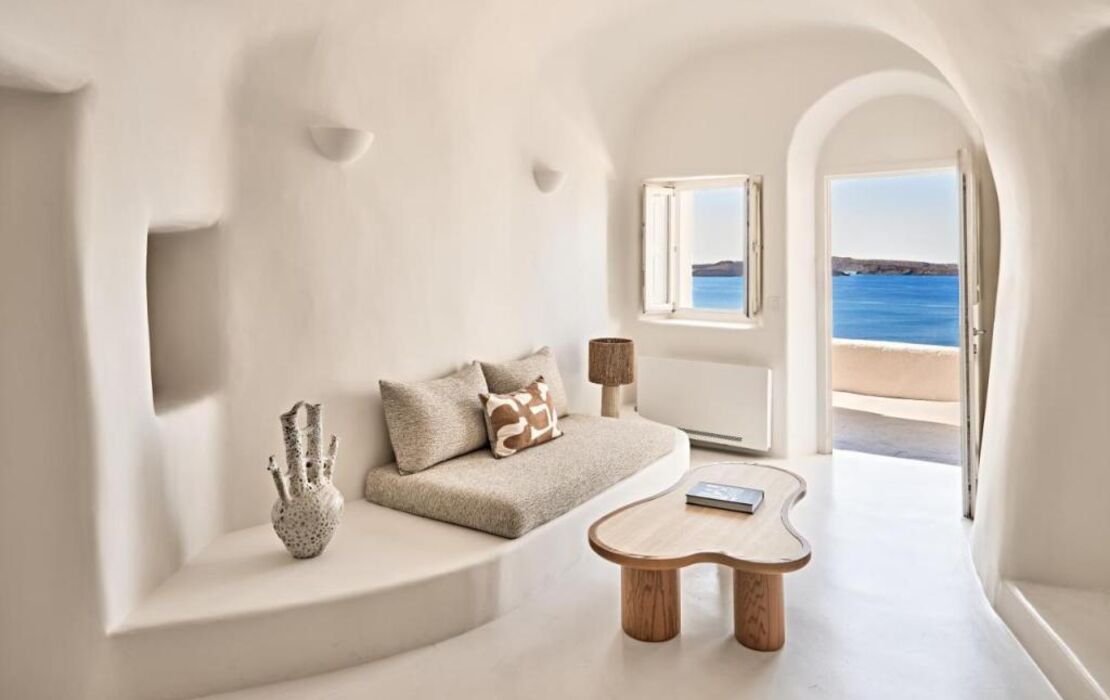 Mystique, a Luxury Collection Hotel, Santorini