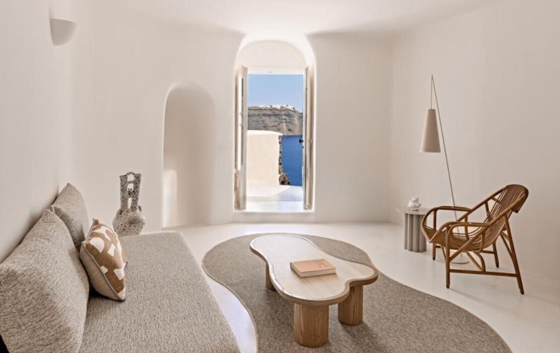 Mystique, a Luxury Collection Hotel, Santorini
