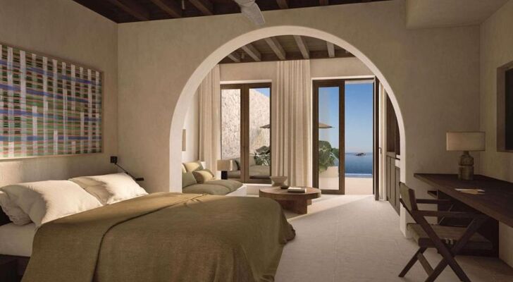 Luura Paros Cliff, Morgans Originals