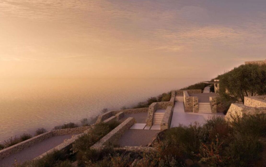 Luura Paros Cliff, Morgans Originals