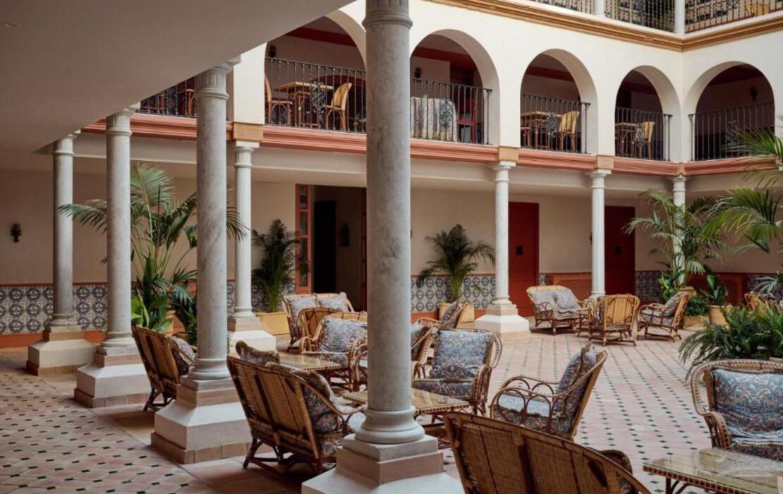 Cristine Bedfor Sevilla Boutique Hotel